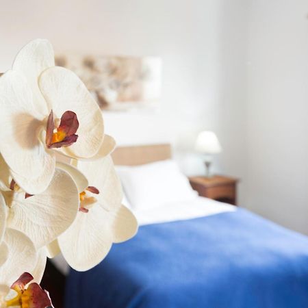 Charming Apartments In Funchal - Sao Goncalo Phòng bức ảnh