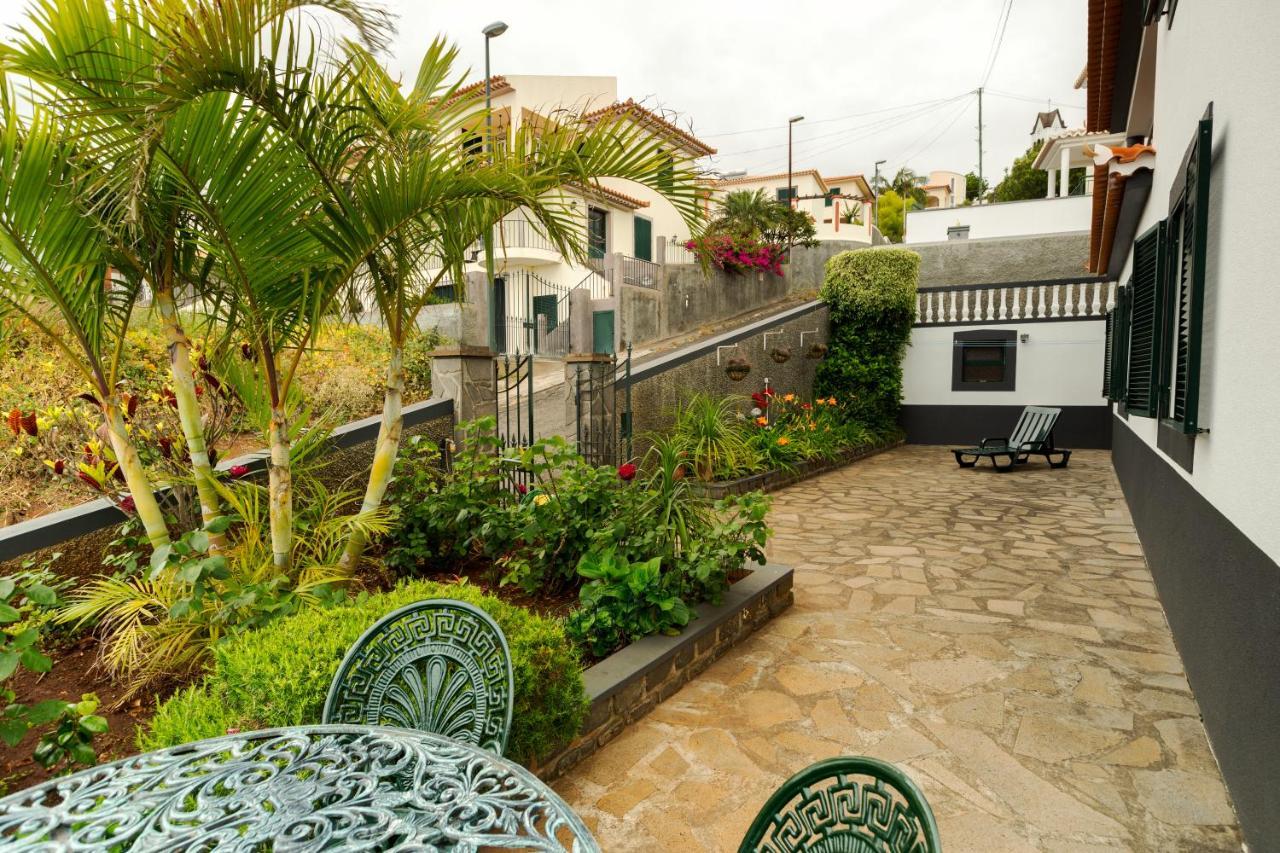 Charming Apartments In Funchal - Sao Goncalo Phòng bức ảnh